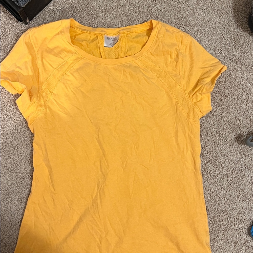 Danskin peach Short Sleeve Tee